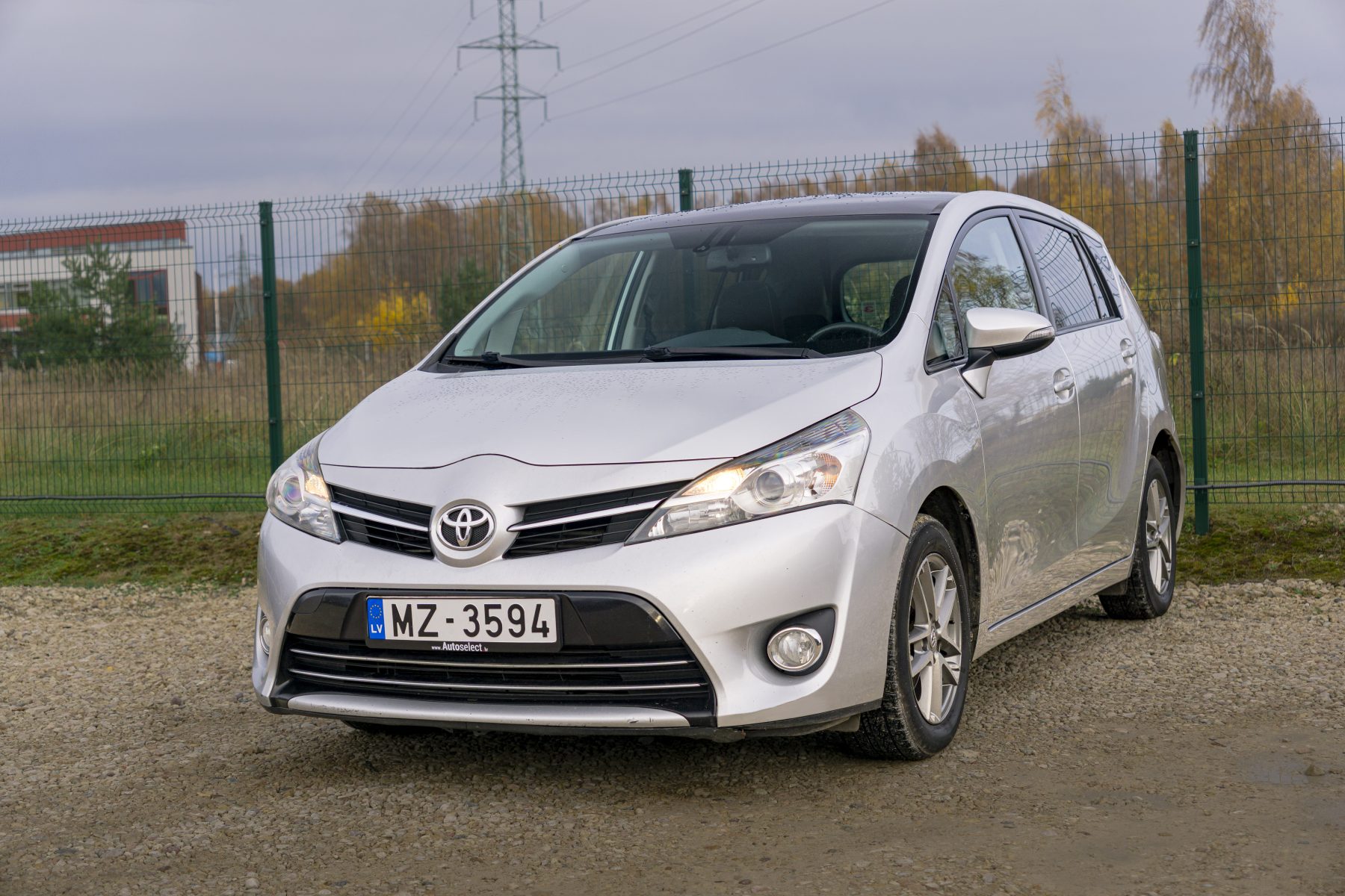 TOYOTA COROLLA VERSO