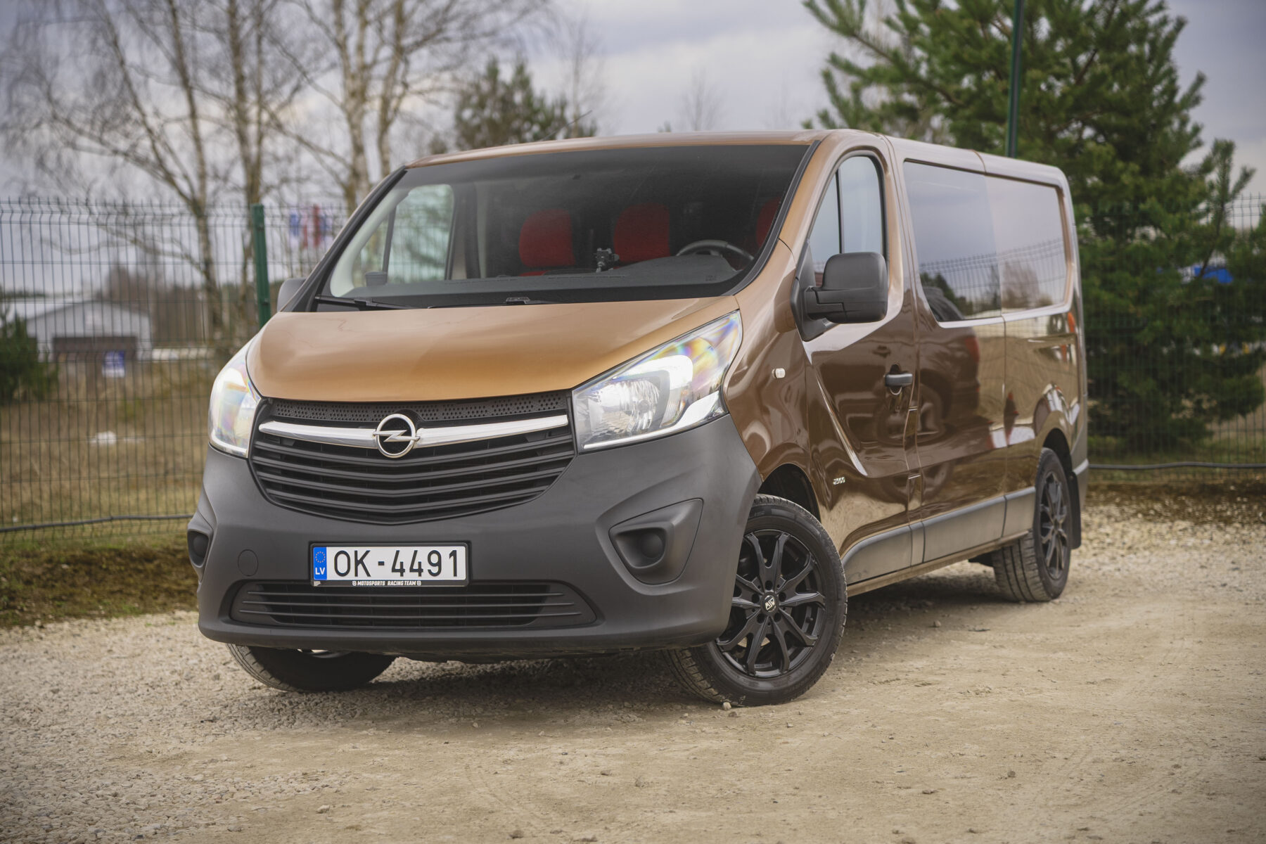 OPEL VIVARO-B