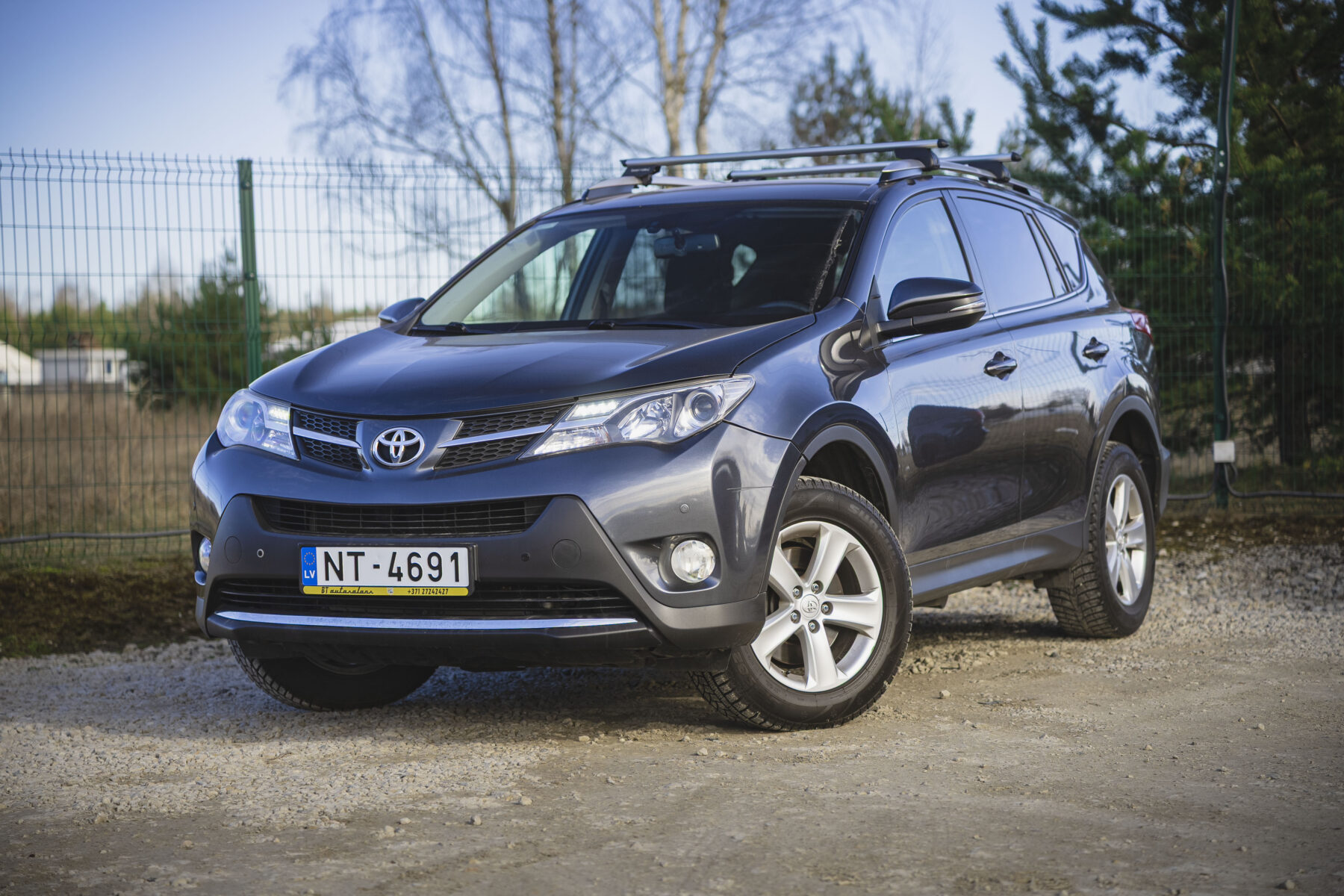 TOYOTA RAV4