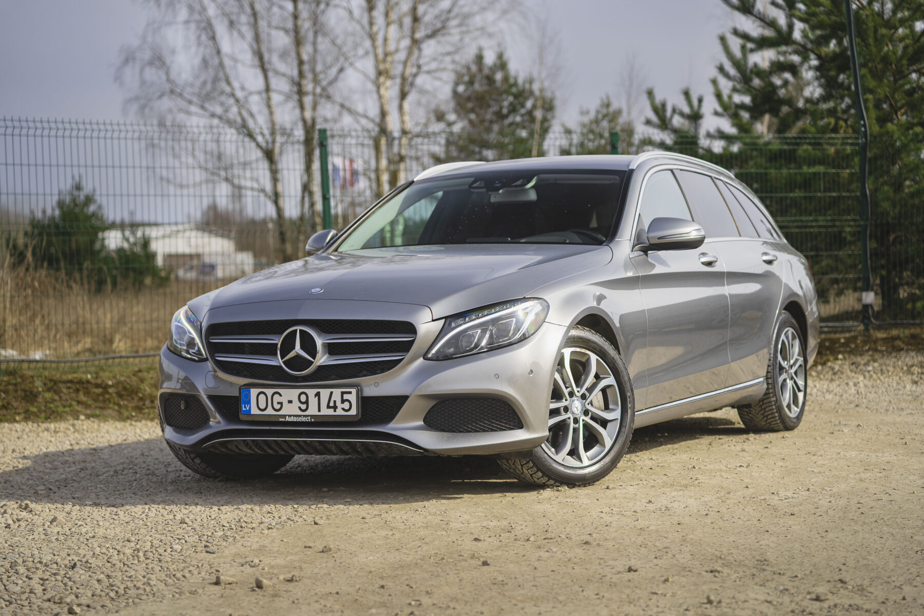 MERCEDES BENZ C350 E