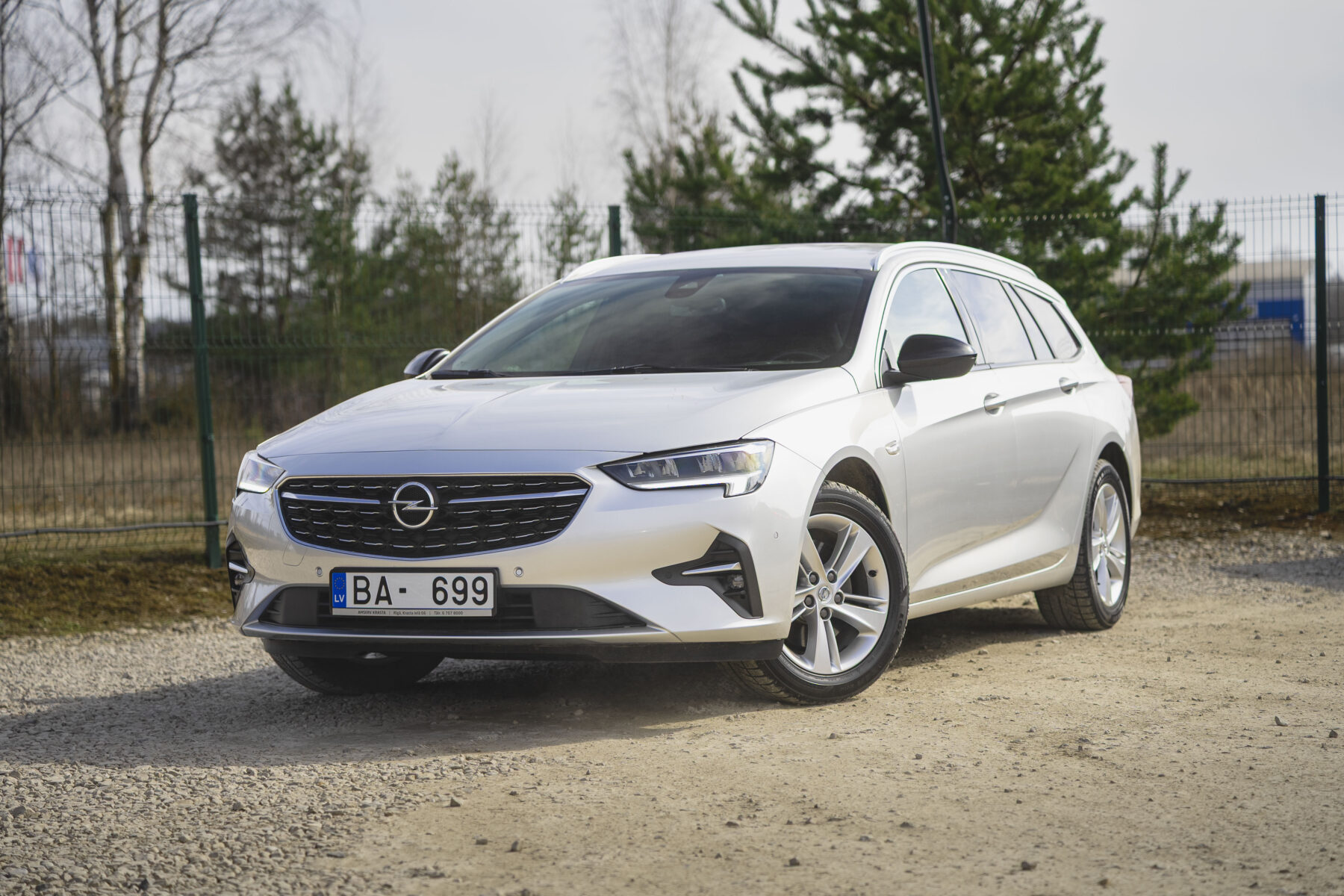 OPEL INSIGNIA SPORTS TOURER 4X4