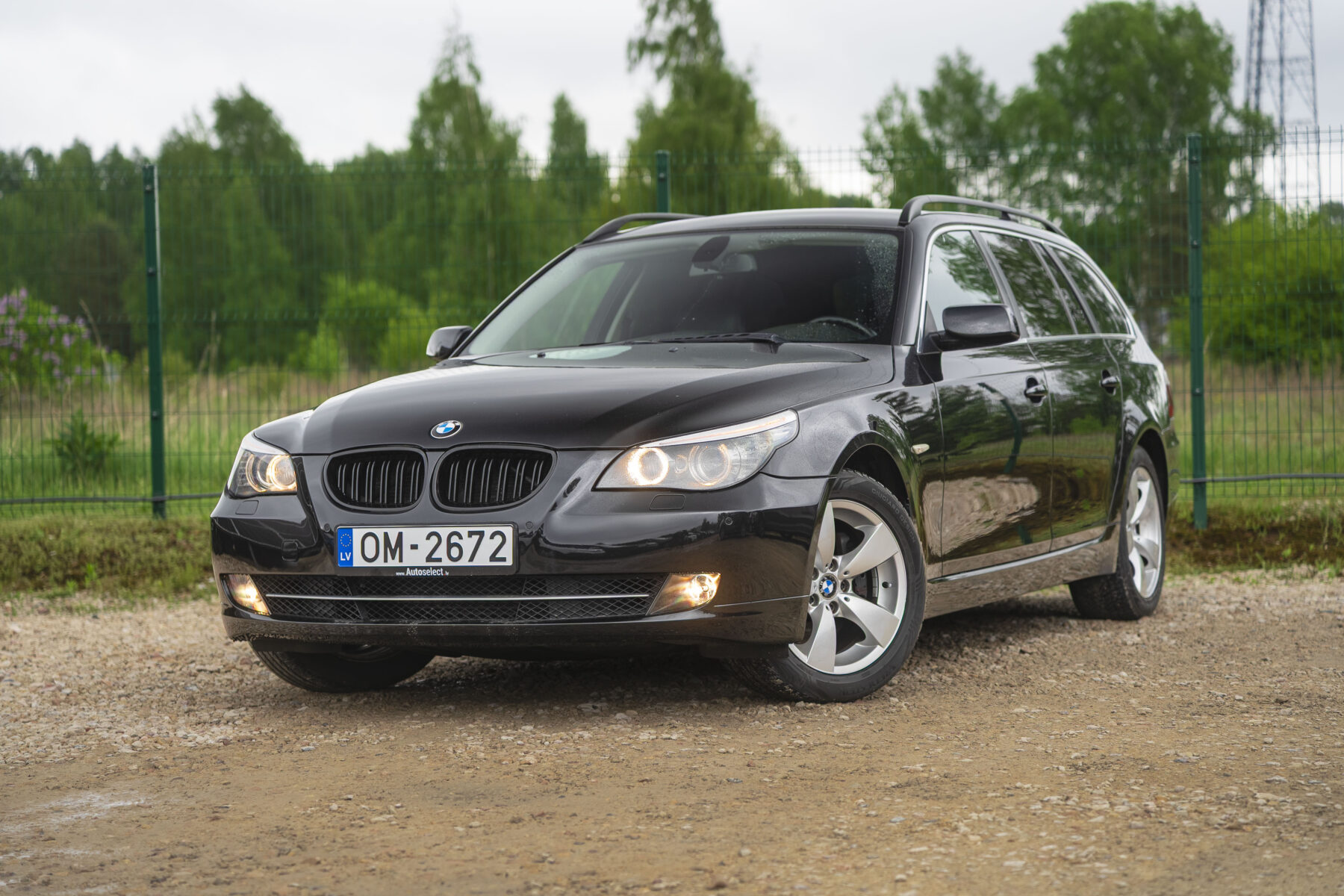 BMW 525