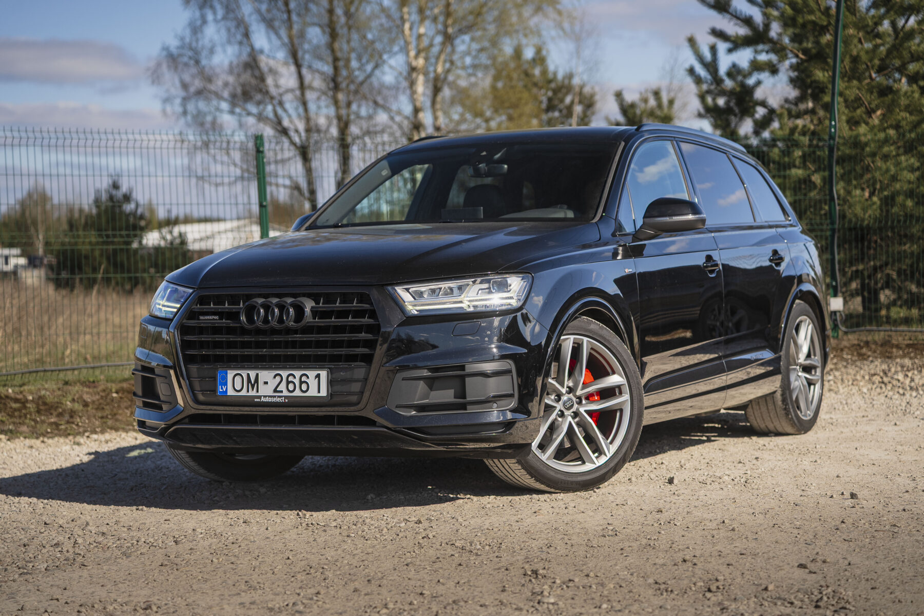 AUDI Q7 S-LINE