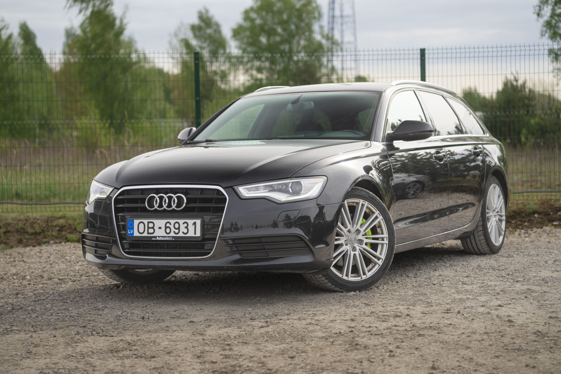 AUDI A6 AVANT QUATTRO