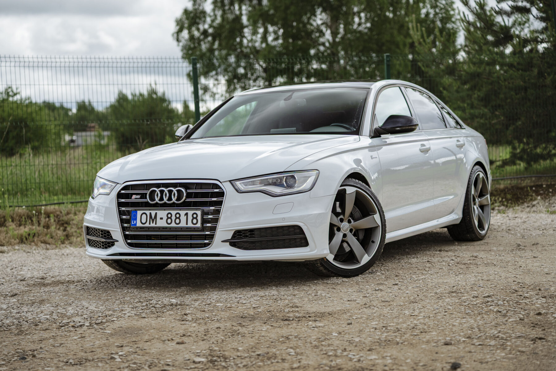 AUDI A6 LIMOUSINE QUATTRO