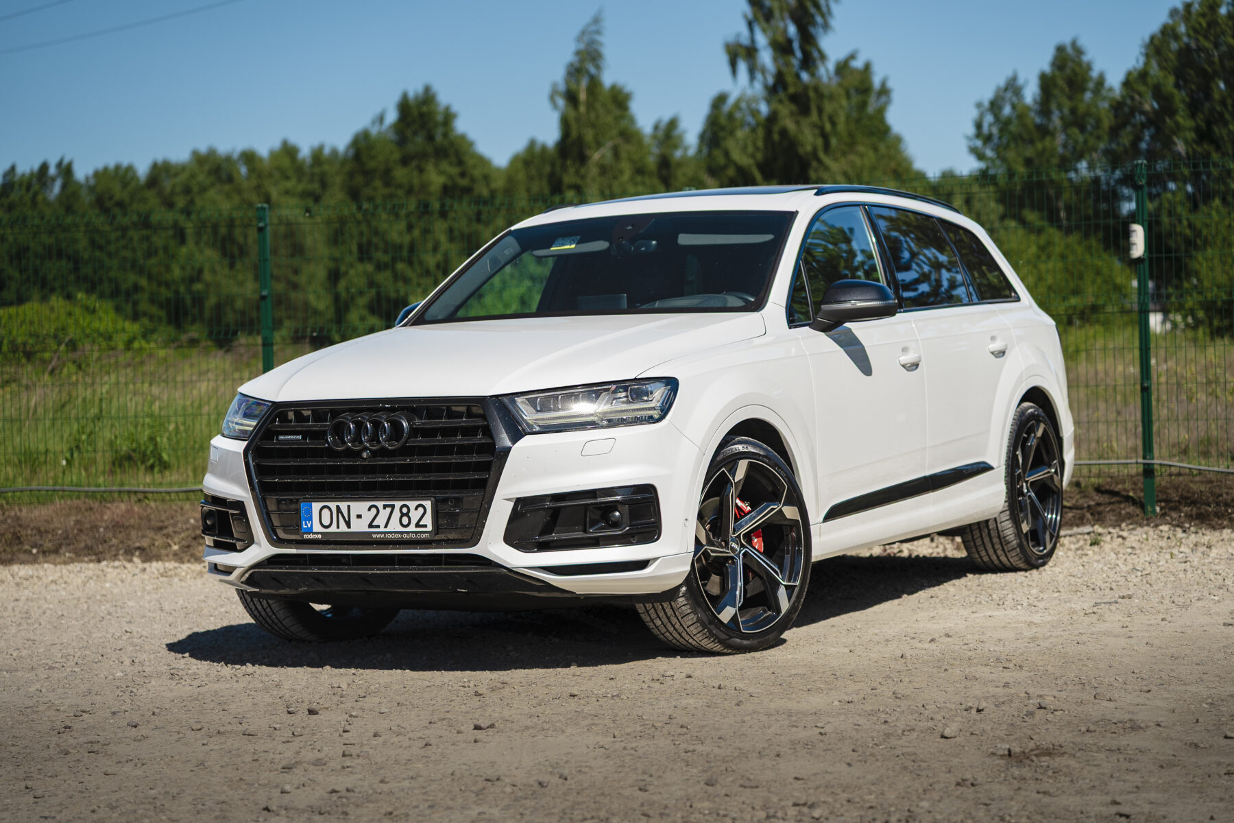 AUDI Q7 S-LINE