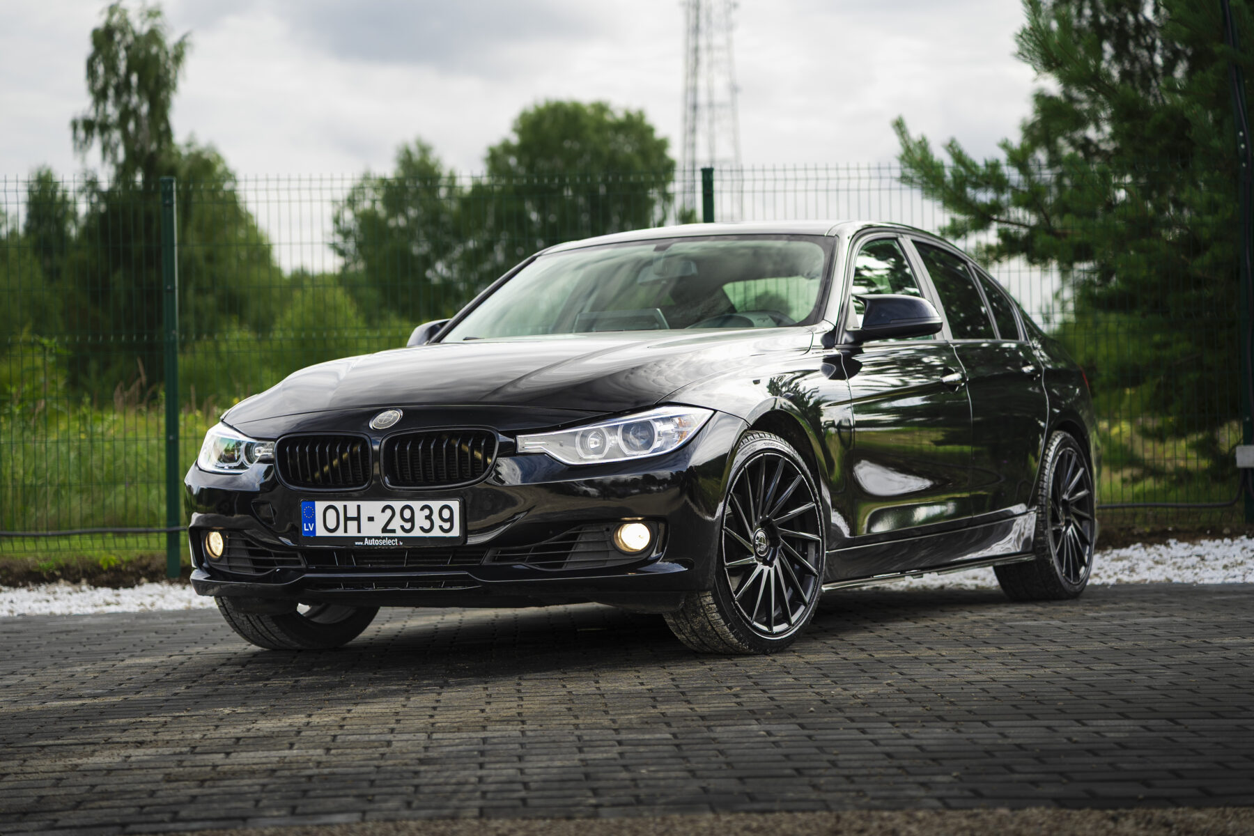 BMW 320I
