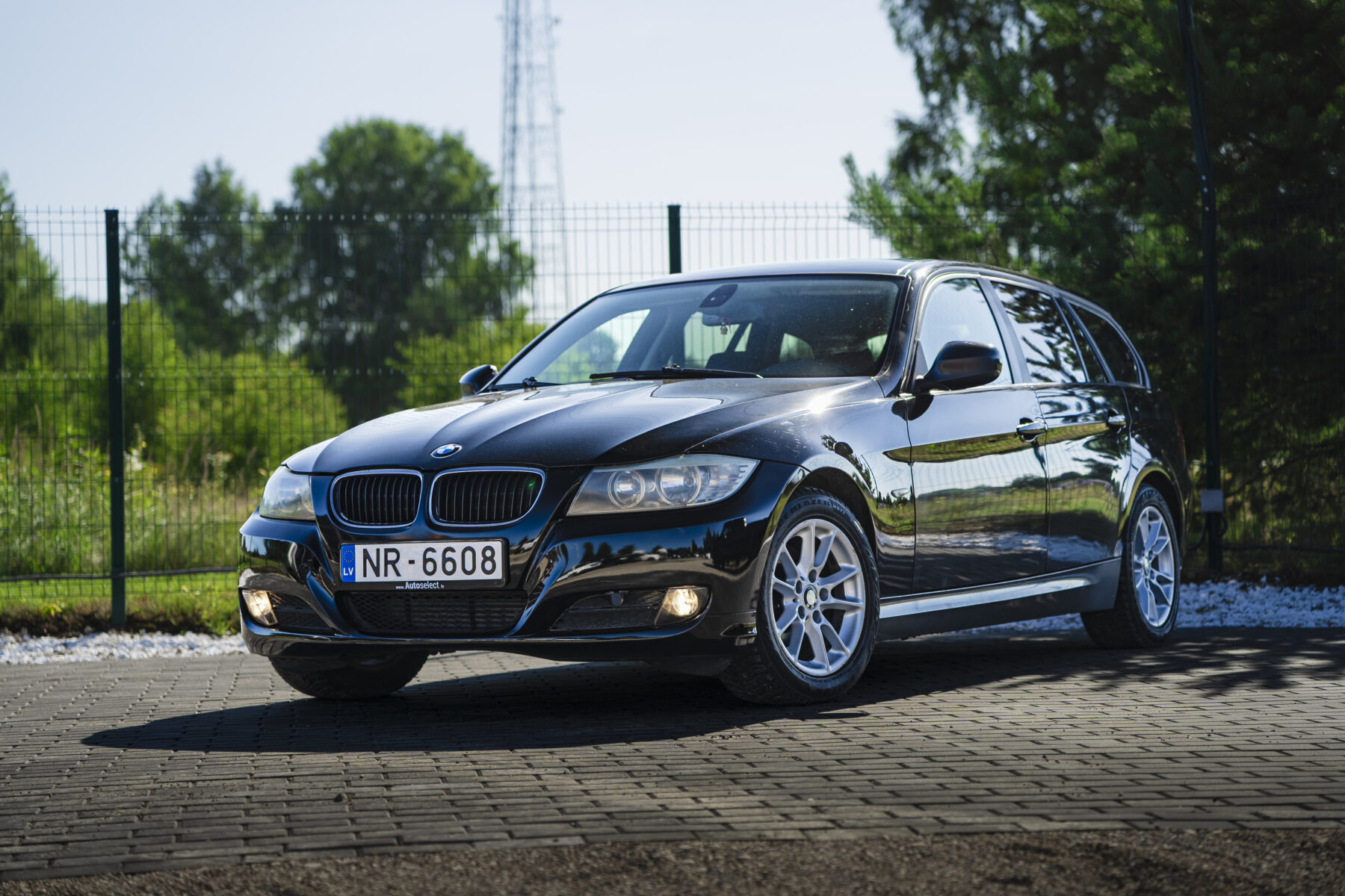 BMW 320