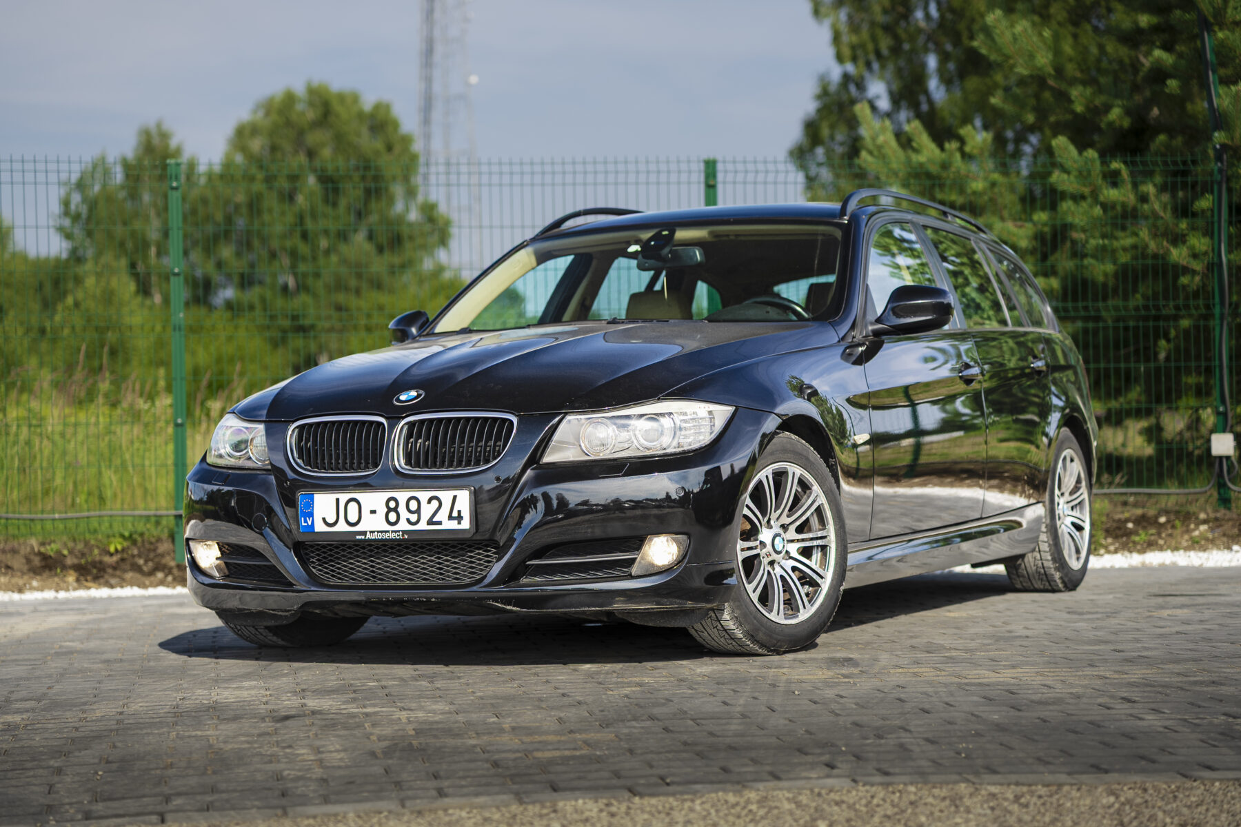 BMW 320