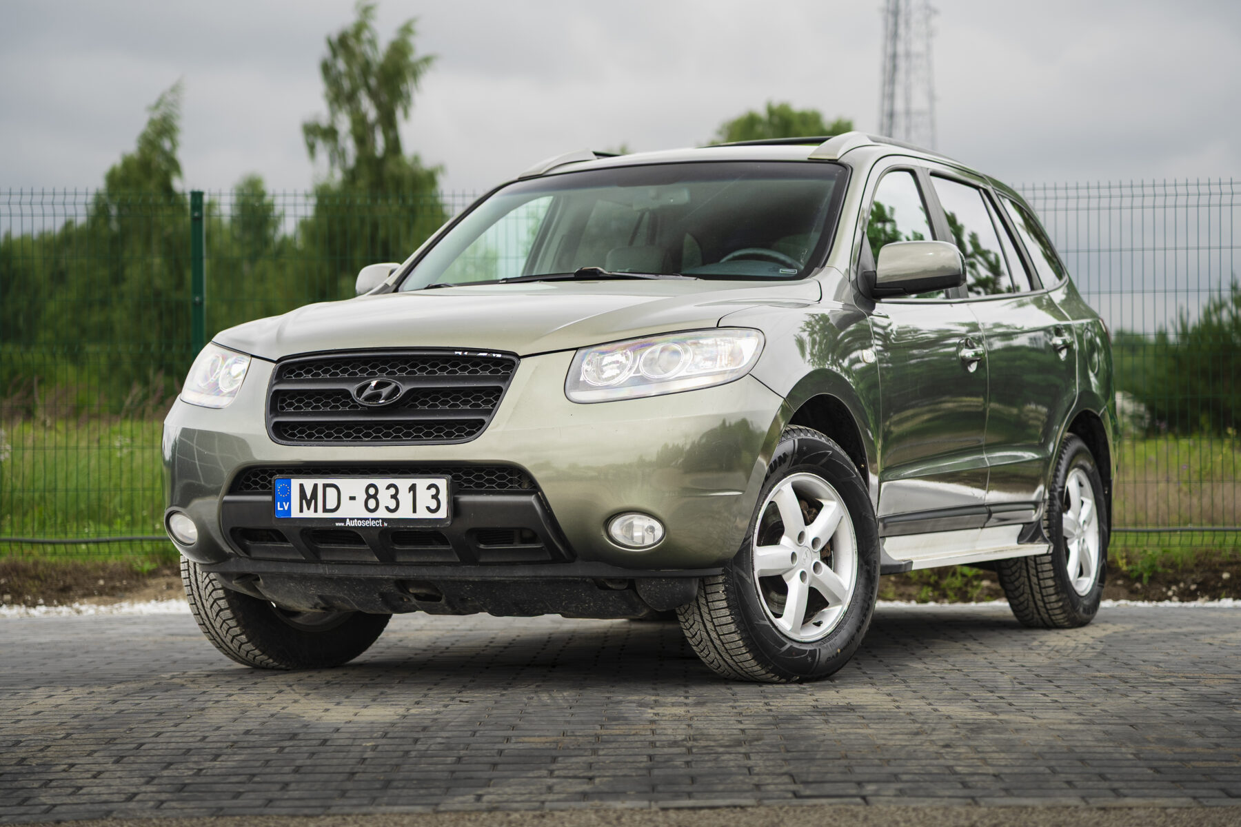 HYUNDAI SANTA-FE