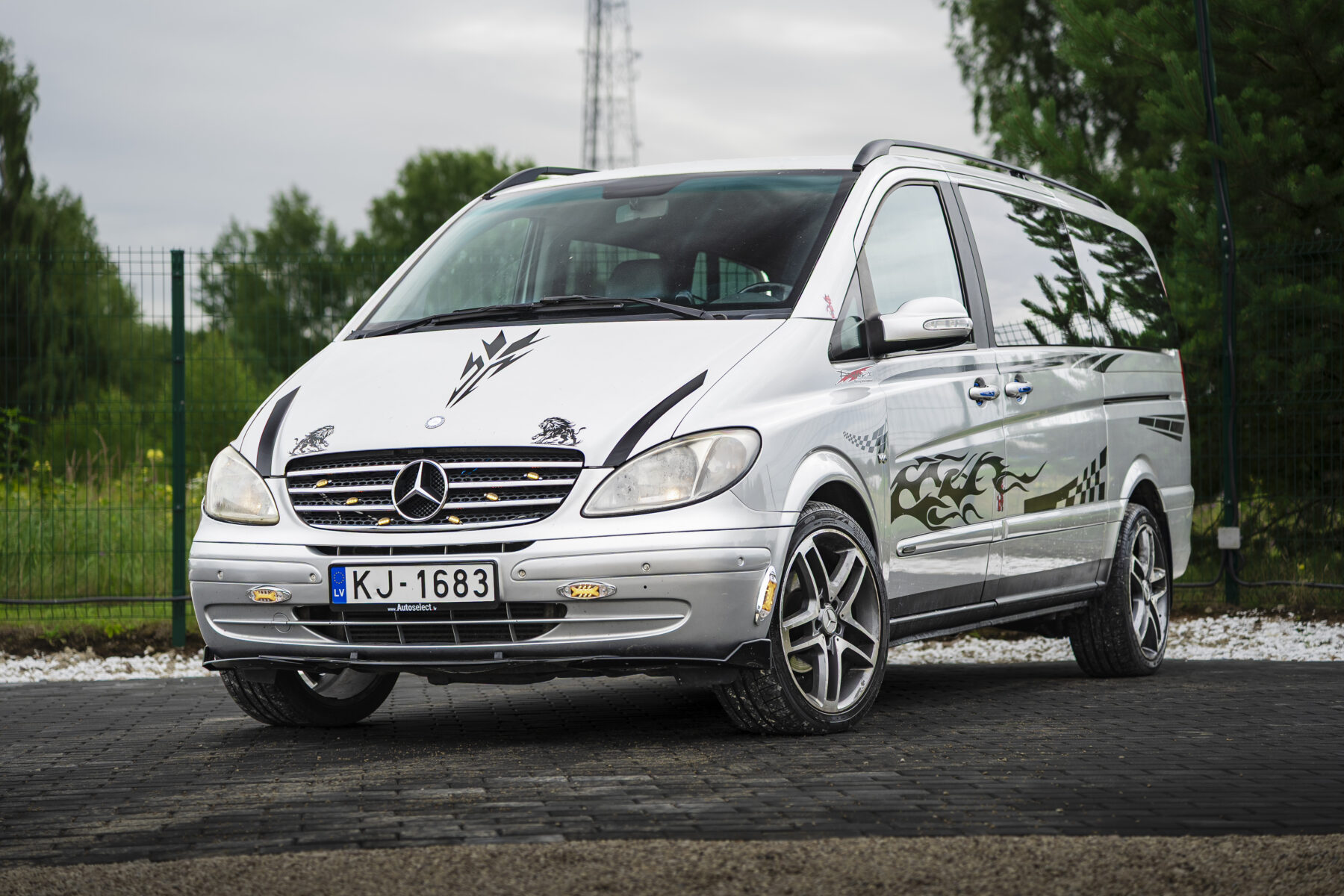 MERCEDES BENZ VIANO