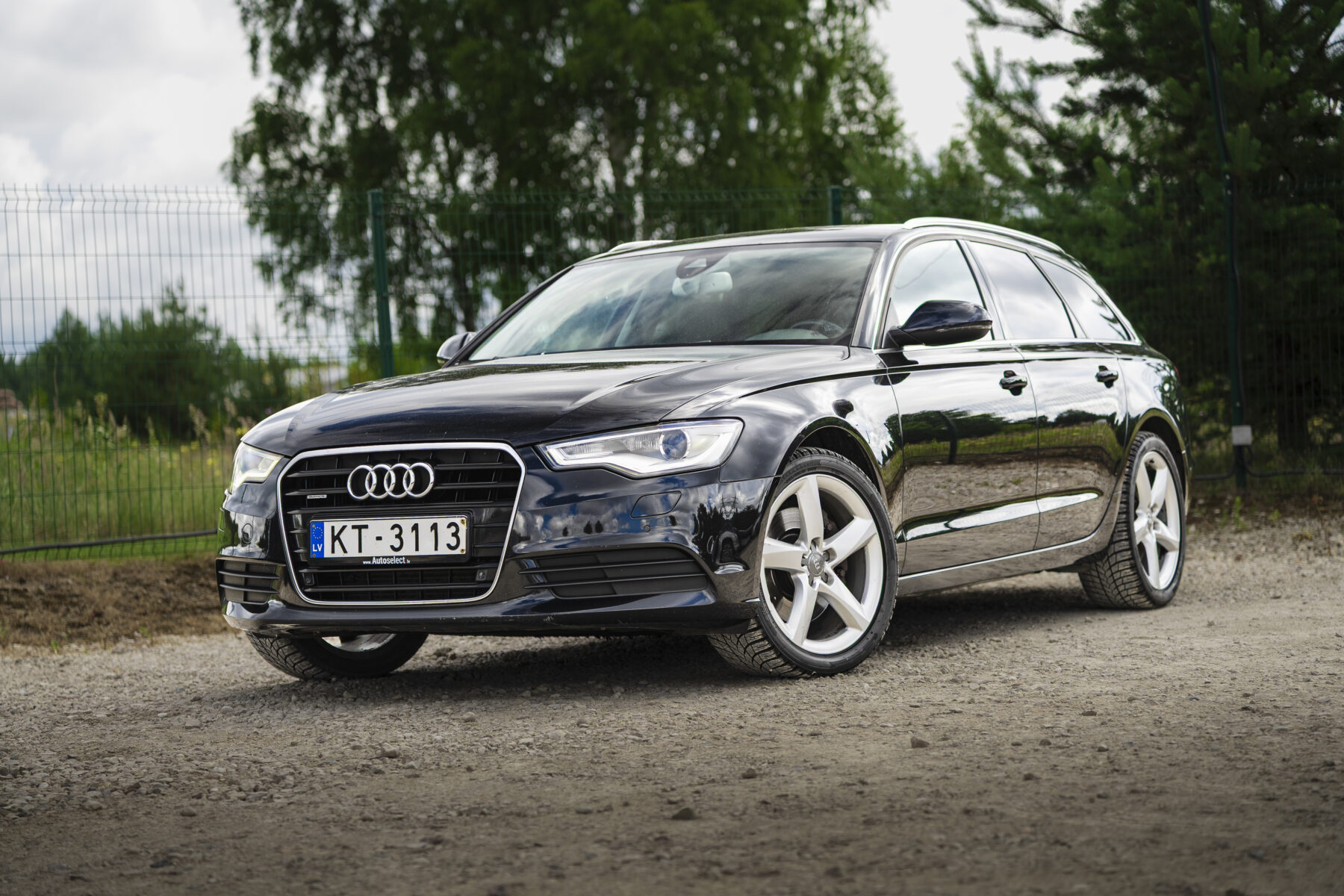 AUDI A6 AVANT QUATTRO