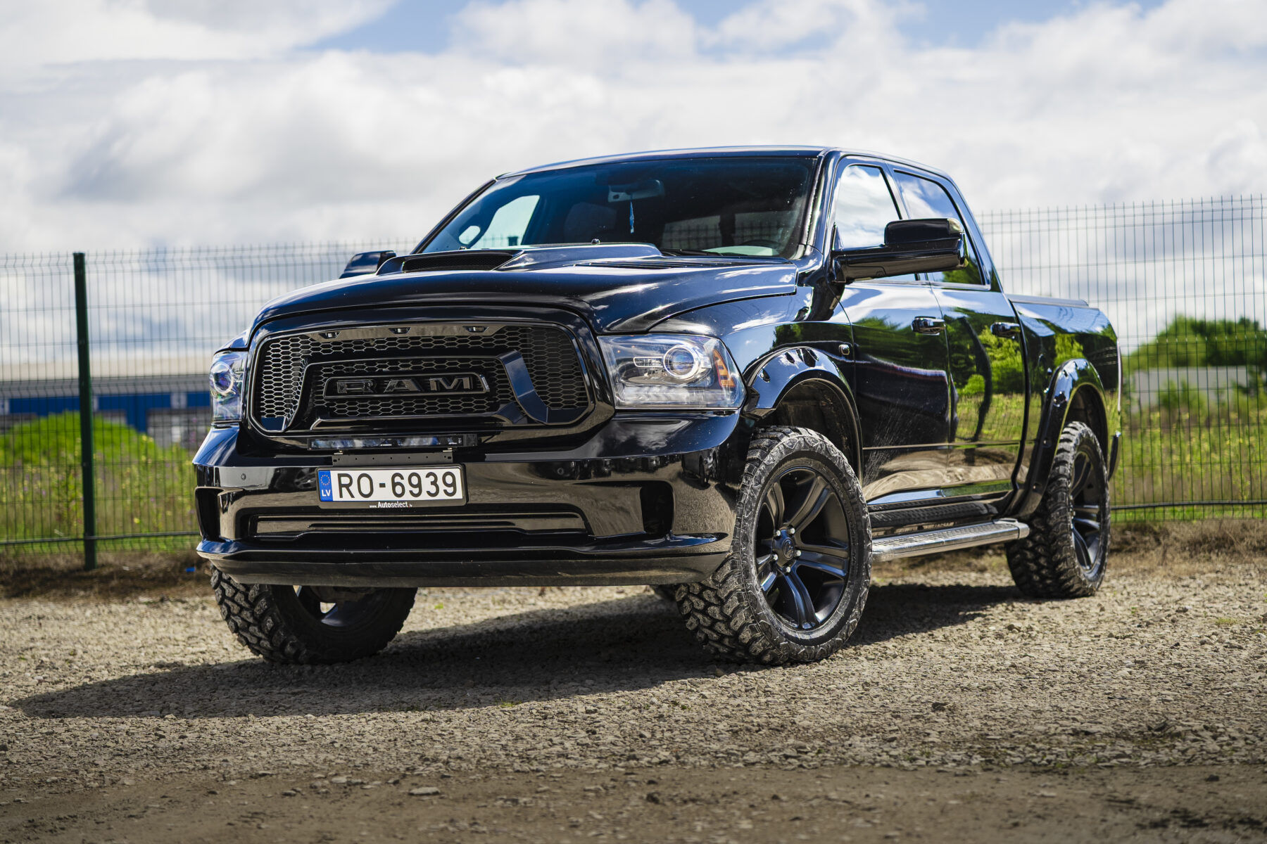 DODGE RAM 1500
