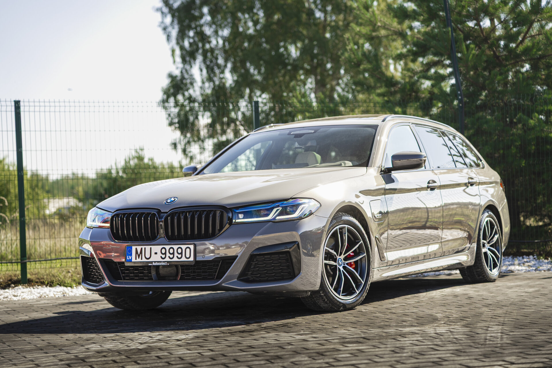 BMW 530E M-PACK