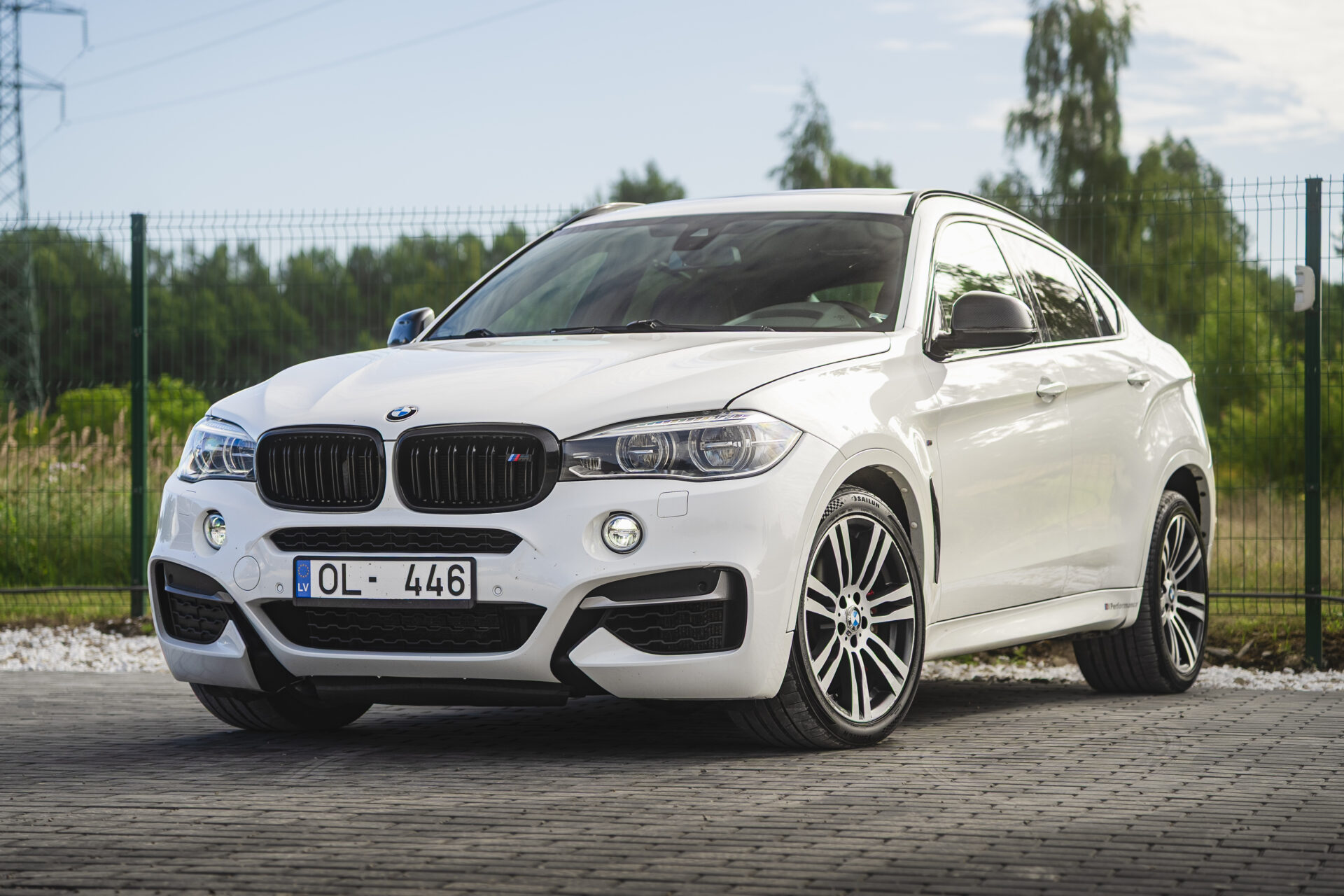 BMW X6 M50D