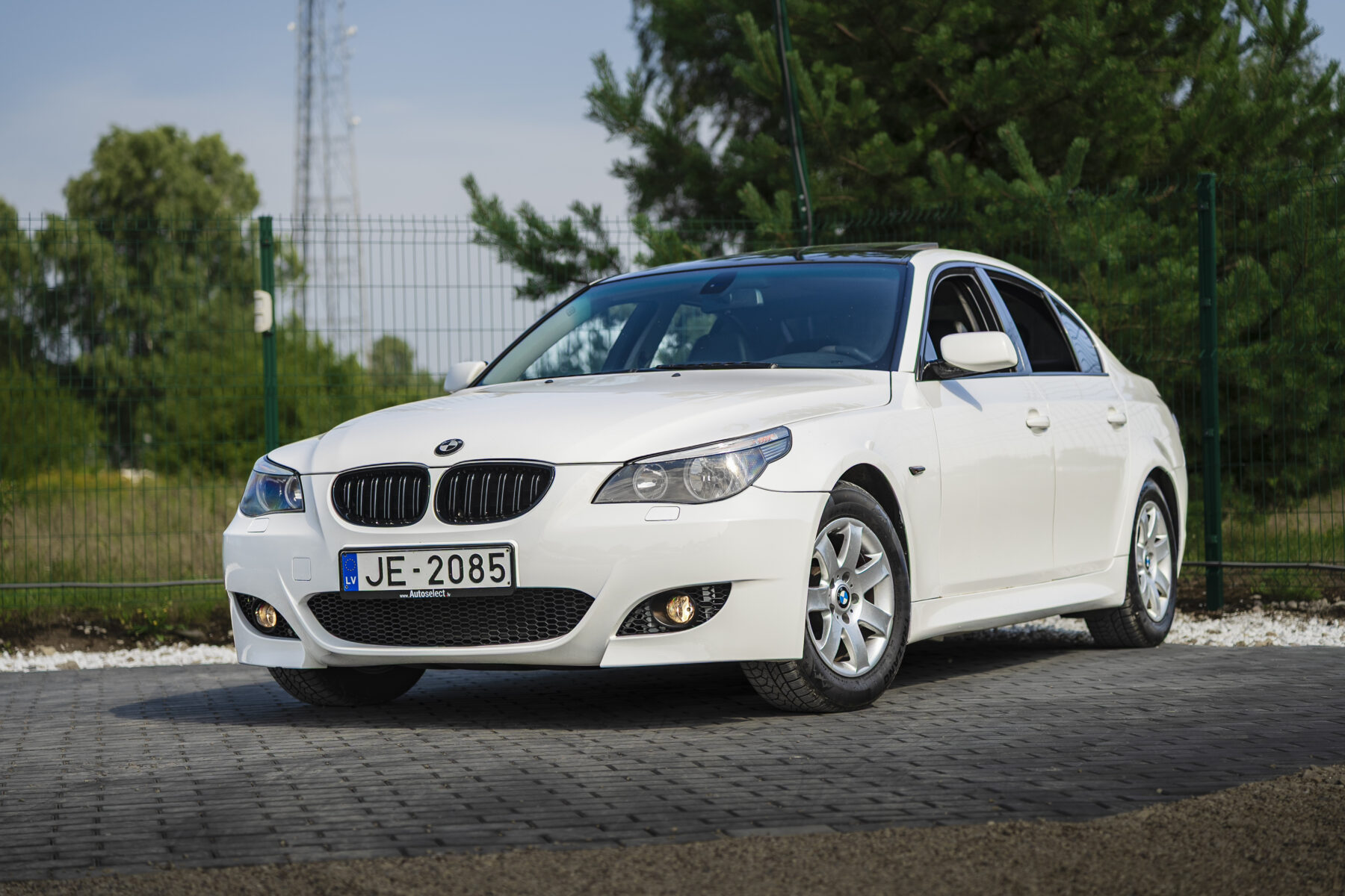BMW 530