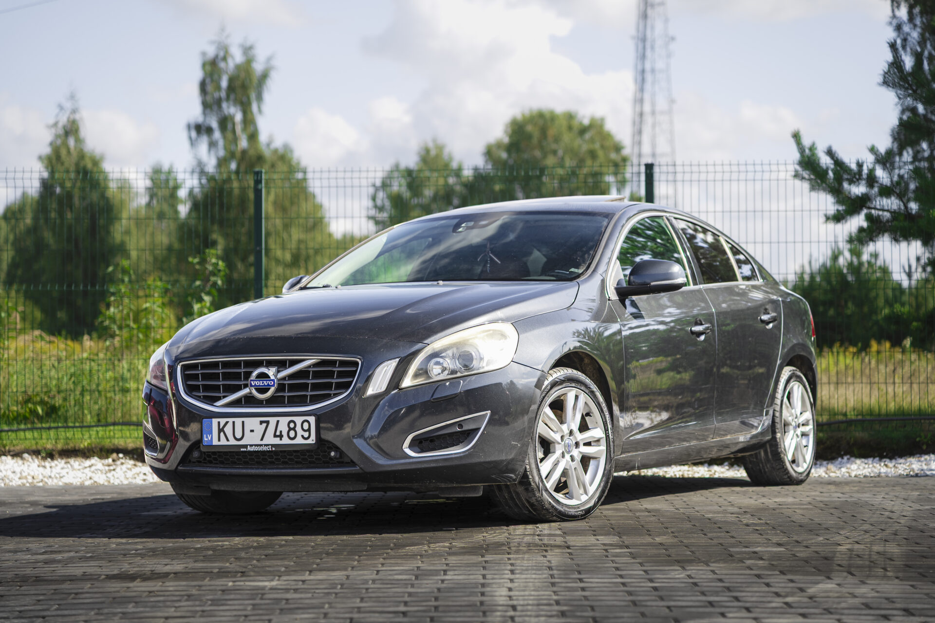 VOLVO S60