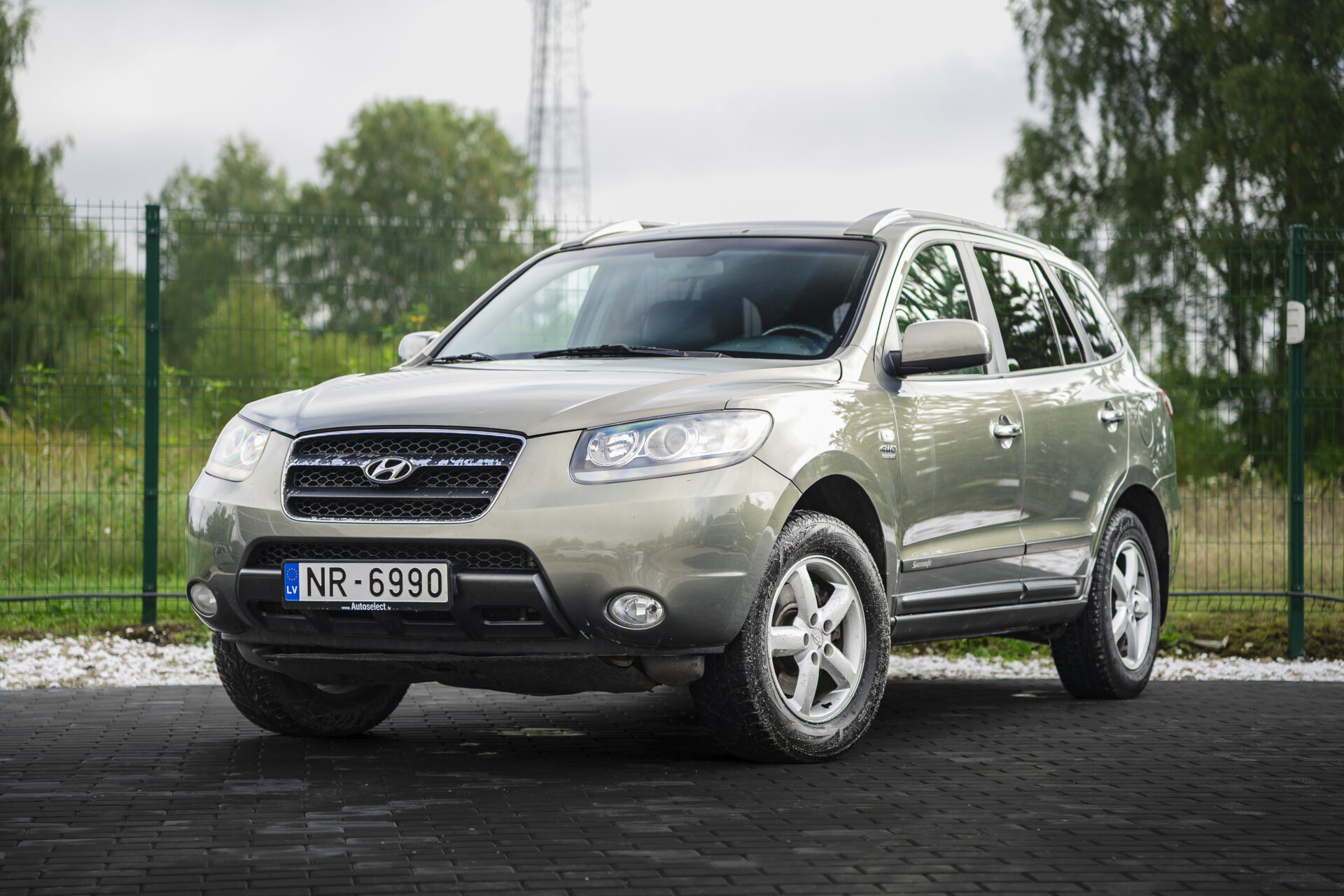 HYUNDAI SANTA-FE
