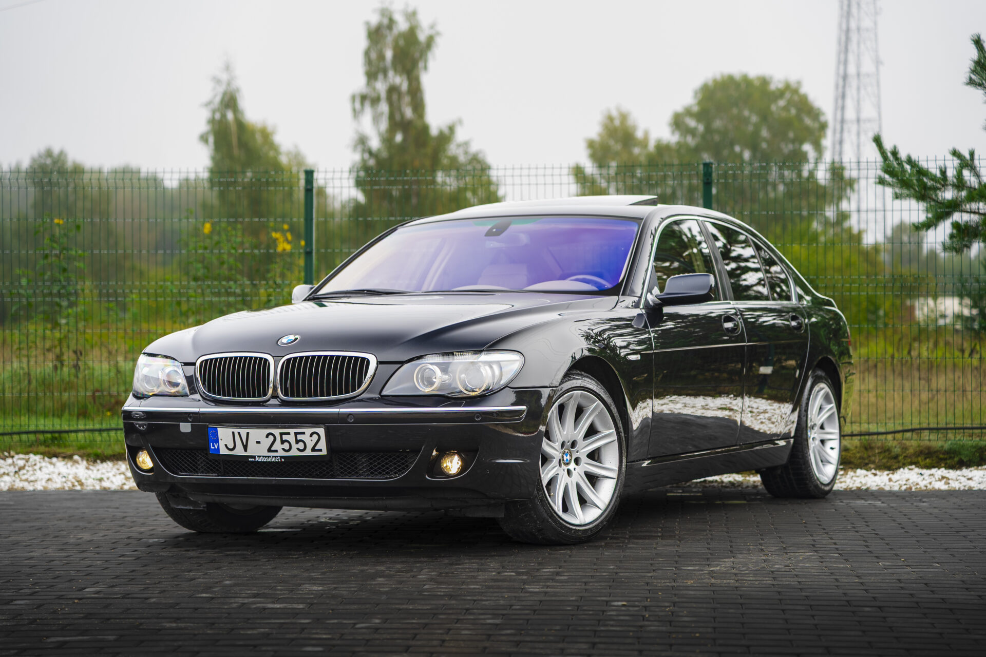 BMW 730